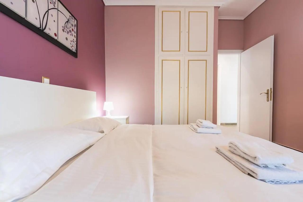 Glyfada Glass-Walled Designed Apt Athen Exterior foto