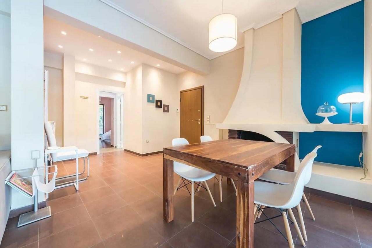 Glyfada Glass-Walled Designed Apt Athen Exterior foto